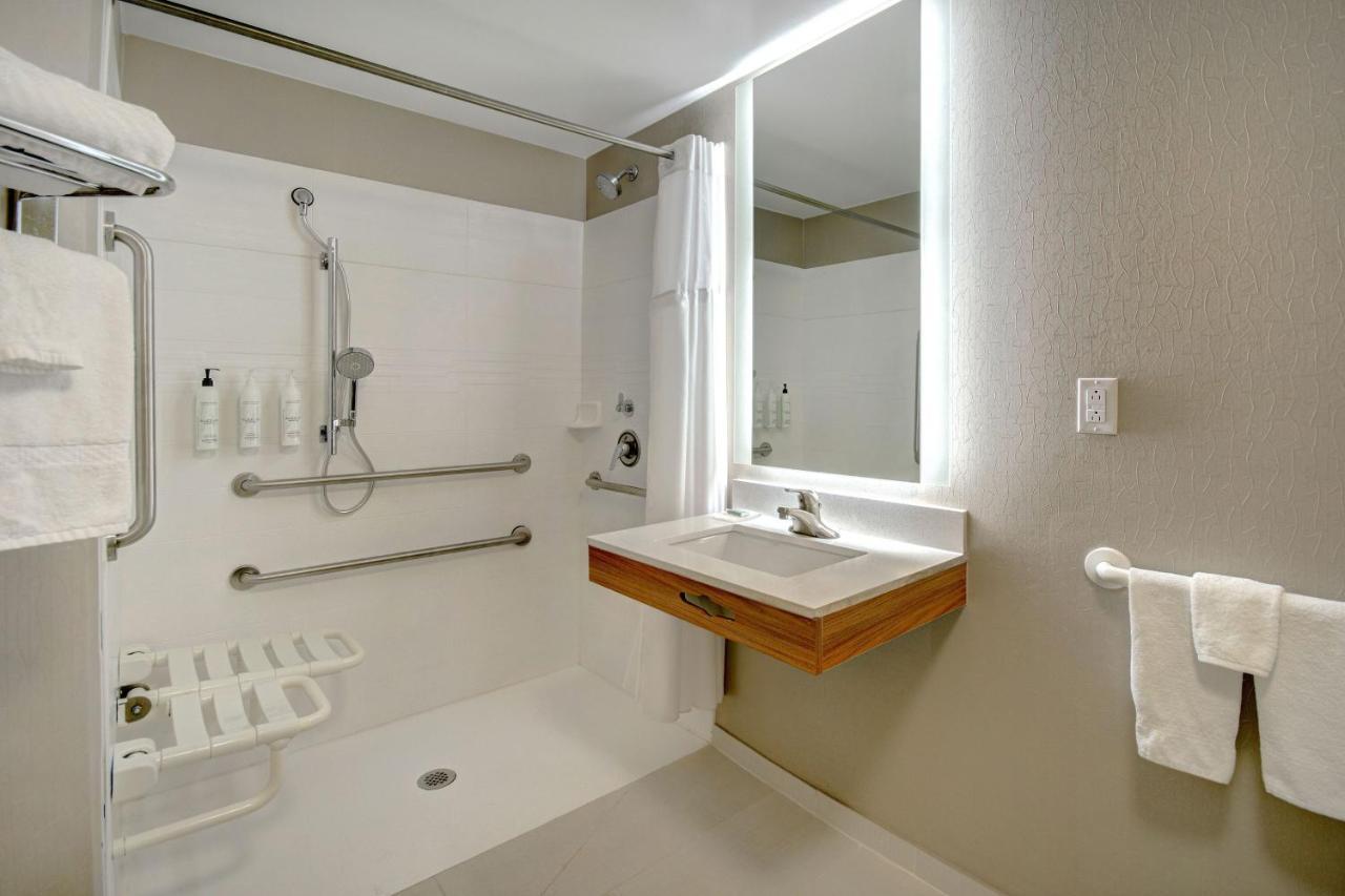 Springhill Suites Erie Kearsarge Extérieur photo