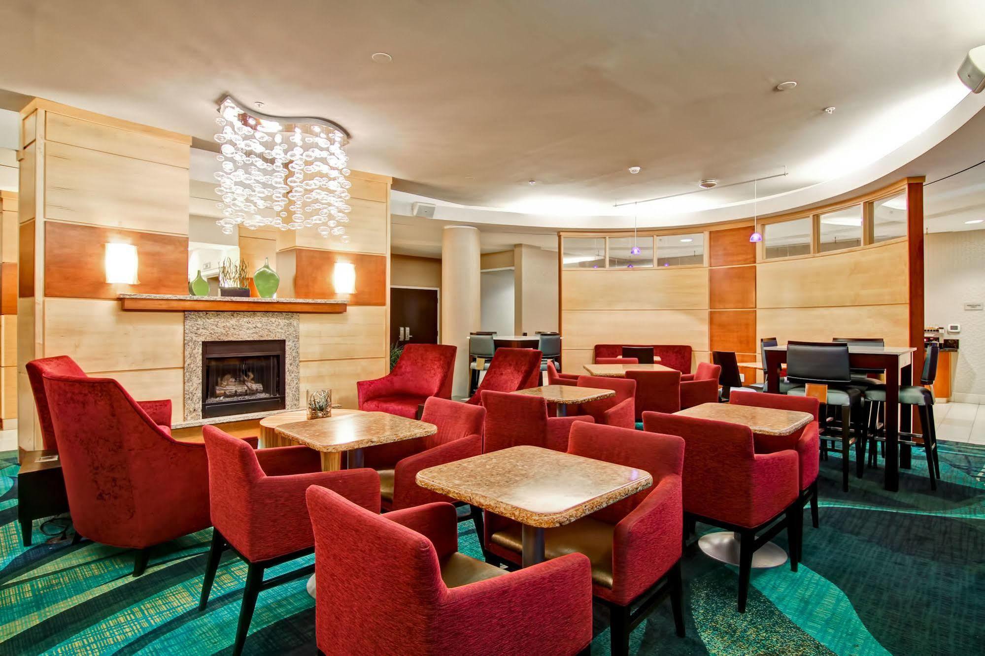 Springhill Suites Erie Kearsarge Extérieur photo